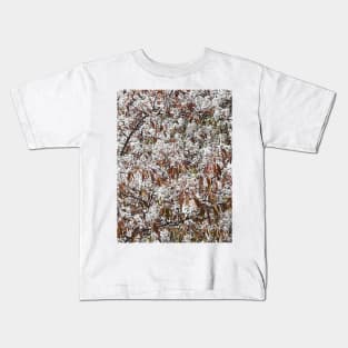 Spring leaves Kids T-Shirt